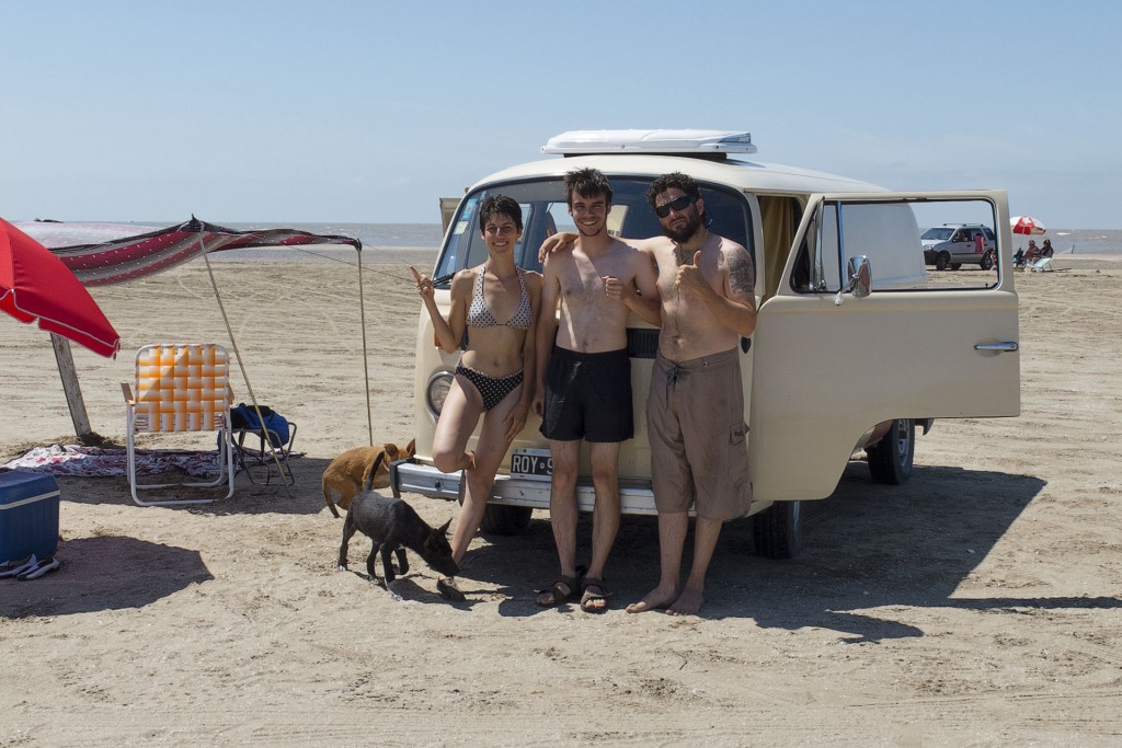 Hippie hippie hourra !!! A la plage avec David et Vanessa